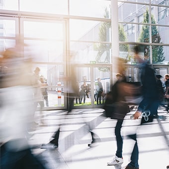 People walking in Cleanzone trade fair