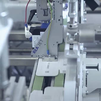 Schriftarten, Barcodes und Data Matrix konfigurieren