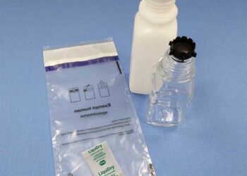 Flüssigkeitsabsorber verhindern Feuchteschäden