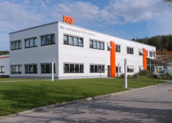 Kunststoffspezialist feiert 50-jähriges Firmenjubiläum