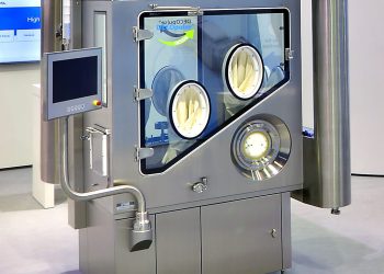 Anschaulich präsentiert Metall+Plastic eine neue Technologie zur Dekontamination von Isolatoren. Bild: Optima