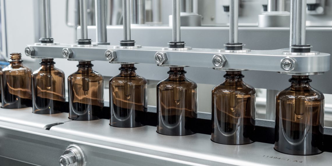 FlexCare 100 aus der groninger Business Line zur Verarbeitung von Consumer Healthcare Flaschen. Bild: Groninger