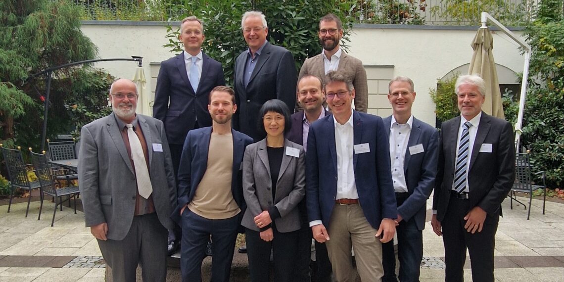 Arzneimittelindustrie und Verpackungshersteller intensivieren Zusammenarbeit