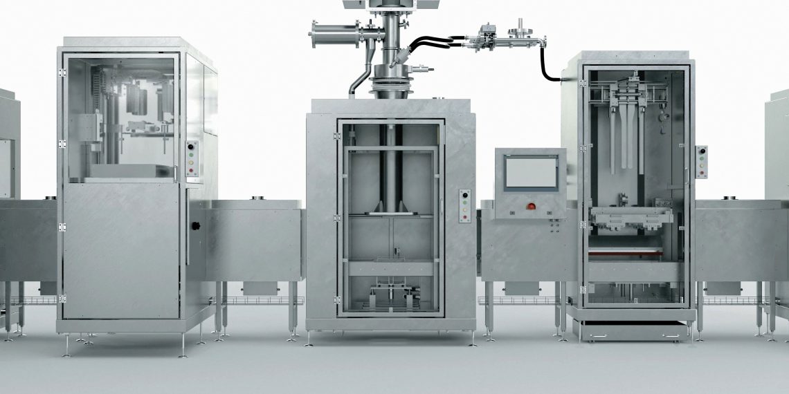 Der Abfüllstrang (Mitte), der im Kundenauftrag entwickelten Anlage, lässt sich mit minimalem Aufwand von Kleingebinde- auf Big-Bag-Abfüllung umrüsten. Der Abfüllstrang (Mitte), der im Kundenauftrag entwickelten Anlage, lässt sich mit minimalem Aufwand von Kleingebinde- auf Big-Bag-Abfüllung umrüsten. (Bild: Siemens)