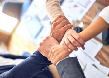 Neue Personalchefin bei Biotechnologie- und Pharmaunternehmen