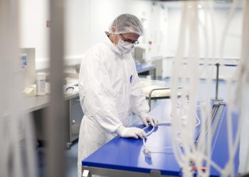 Die Nutzung von Extractables-Daten von Single-Use-Komponenten zur Risikobewertung