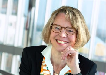 Dorothea Wenzel übernimmt Leitung von Surface Solutions bei Merck
