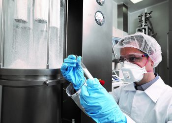 Mit der Xelum R&D ermöglicht Bosch Pharmaherstellern einen optimalen Einstieg in die kontinuierliche Fertigung.