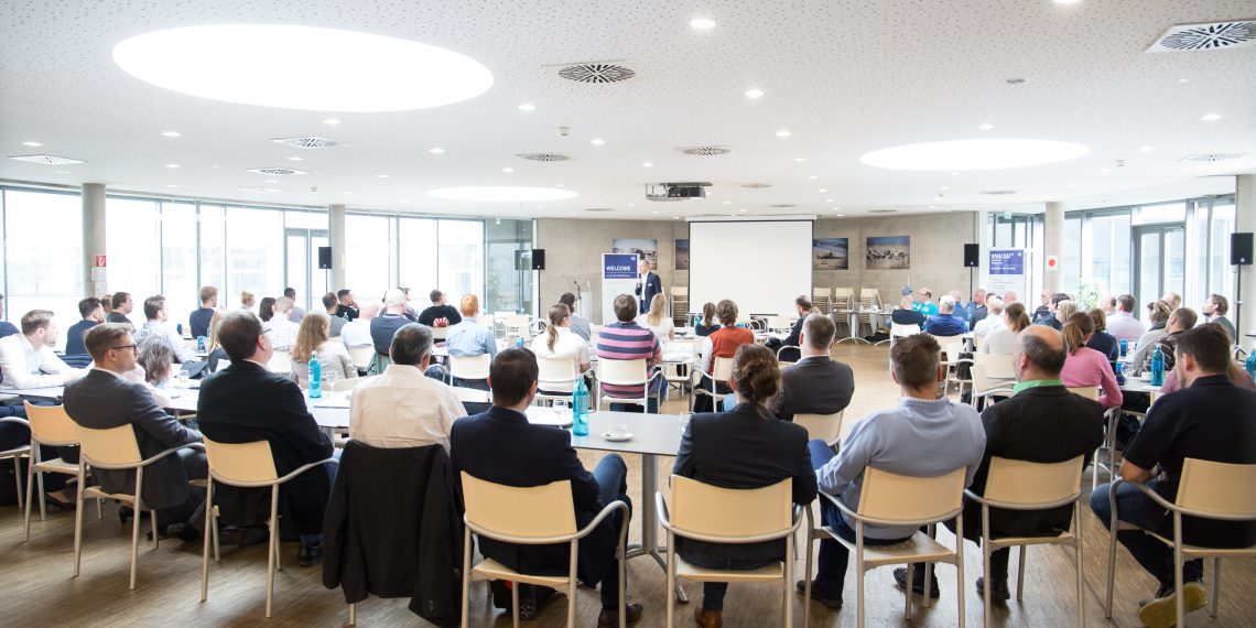 1. Eröffnung des Praxisseminars durch Matthias Weber, Geschäftsführer der Romaco Kilian GmbH. Bild: Romaco Group