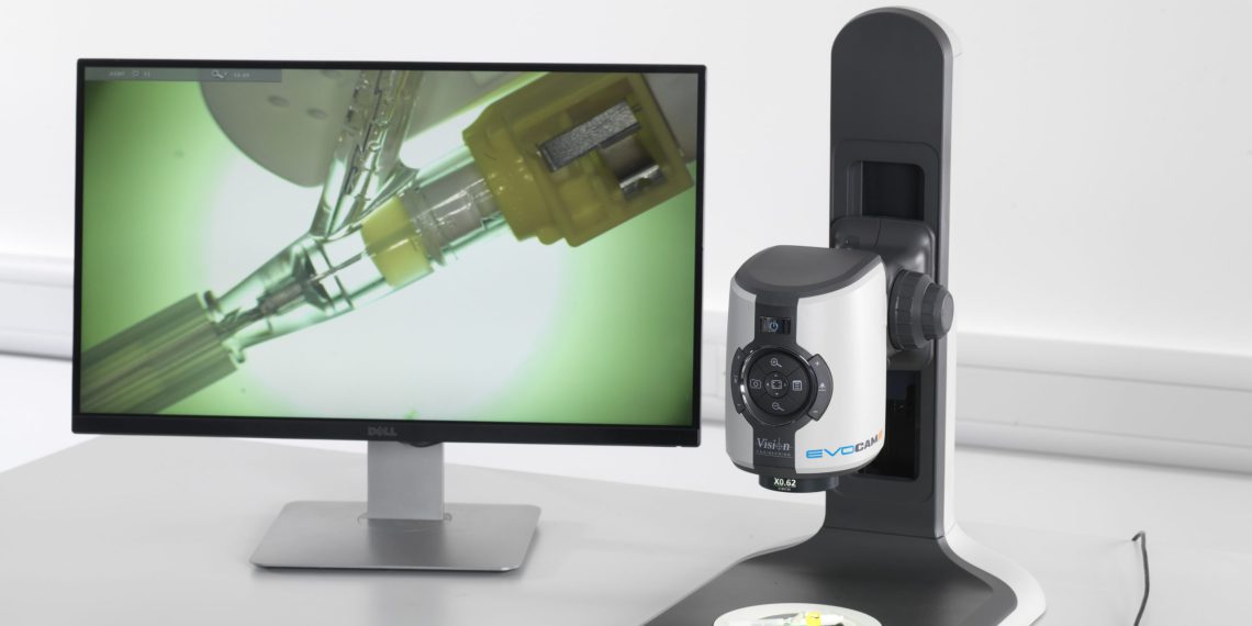 Das moderne Digitalmikroskop EVO Cam II vereint eine intuitive und schnelle Bilderfassung mit smarter digitaler Inspektion und Dokumentation. (Bild: Vision Engineering)